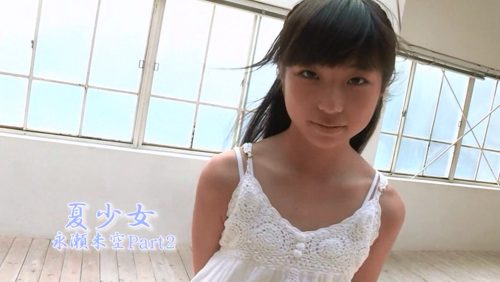 永瀬未空　極小水着